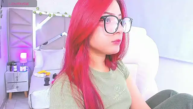 Zoe Lennoxx online show from January 2025 01:41:02 PM