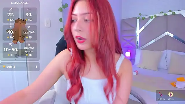 Zoe Lennoxx online show from March 2025 05:22:01 PM