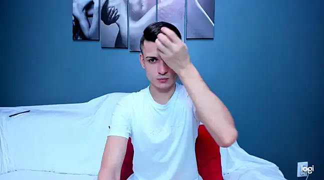 Snapshot of andboyfor6 chatting on December 2024 12:38:01 PM andboyfor6 online show from December 2024 12:38:01 PM