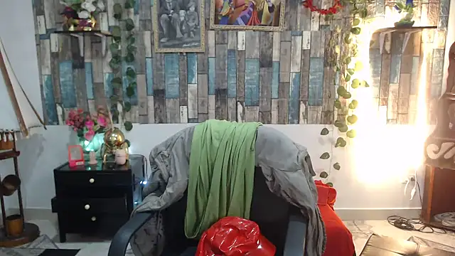 Snapshot of KarimaSarabe chatting on September 2025 09:08:02 PM KarimaSarabe online show from September 2025 09:08:02 PM