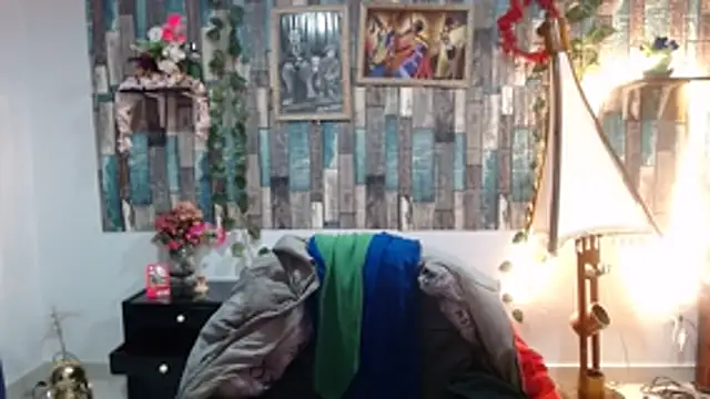 Snapshot of KarimaSarabe chatting on October 2025 09:42:02 PM KarimaSarabe online show from October 2025 09:42:02 PM