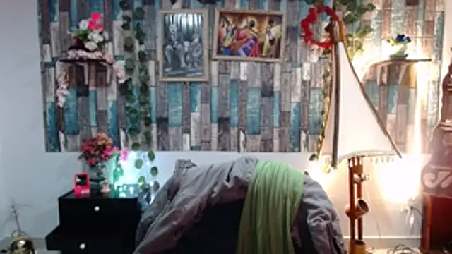 Snapshot of KarimaSarabe chatting on October 2025 09:08:02 PM KarimaSarabe online show from October 2025 09:08:02 PM