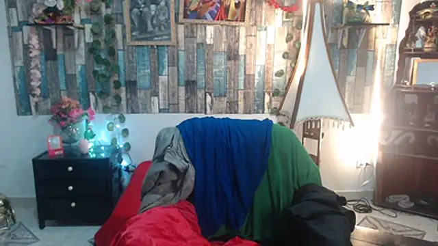 KarimaSarabe online show from November 2025 08:19:02 PM