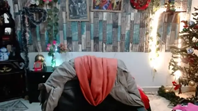 KarimaSarabe online show from December 2025 08:35:01 PM