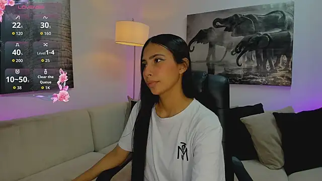 Snapshot of Ary_7 chatting on November 2025 11:32:02 AM Ary 7 online show from November 2025 11:32:02 AM