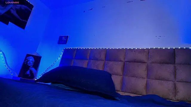  sex mia online show from October 2025 07:20:02 PM