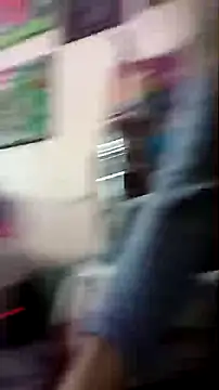 Snapshot of cammyquart chatting on November 2025 09:39:01 PM cammyquart online show from November 2025 09:39:01 PM