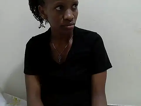 Snapshot of prettybeee chatting on October 2025 08:53:01 AM prettybeee online show from October 2025 08:53:01 AM