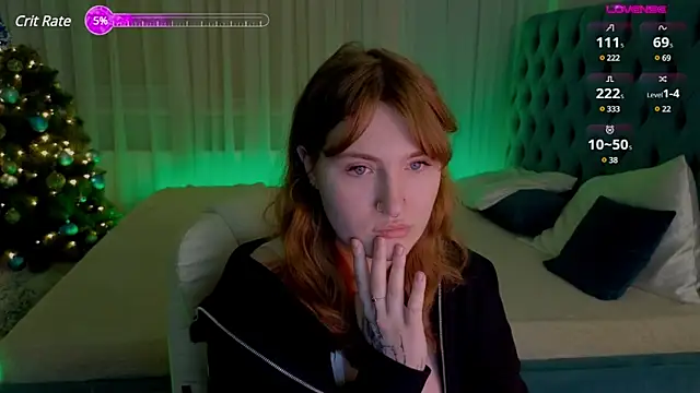  Chlo  e online show from December 2024 10:00:01 PM