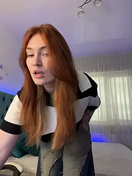 Snapshot of _Chlo__e chatting on October 2025 10:55:01 AM Chlo e online show from October 2025 10:55:01 AM