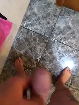 Snapshot of raulgordapolla chatting on November 2025 07:23:02 PM raulgordapolla online show from November 2025 07:23:02 PM