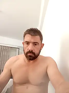 Snapshot of George21ek chatting on October 2025 12:01:02 PM George21ek online show from October 2025 12:01:02 PM