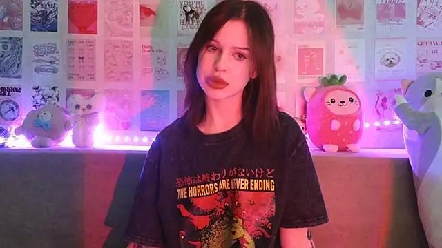 LisaDenvinn online show from December 2024 03:49:01 AM
