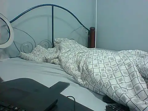 Snapshot of Eminent_Ride chatting on October 2025 01:09:01 AM Eminent Ride online show from October 2025 01:09:01 AM