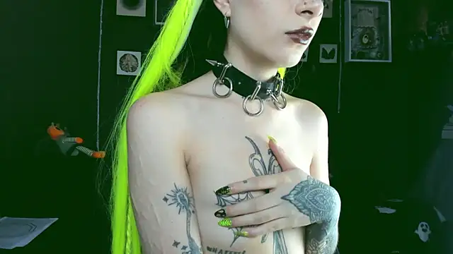 Snapshot of insania_9999_ chatting on February 2025 10:09:01 PM insania 9999 online show from February 2025 10:09:01 PM
