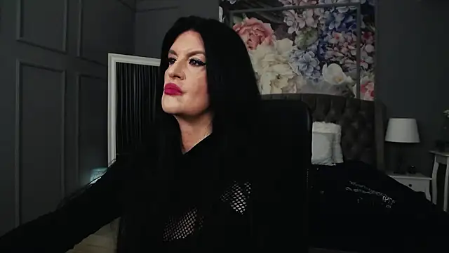 DomMelissaW online show from September 2025 05:27:01 PM