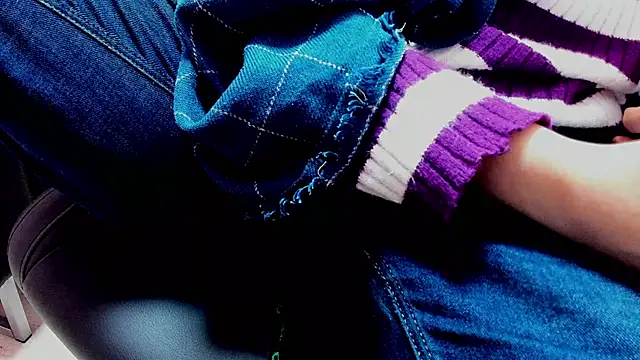 Persephoni online show from January 2025 03:03:01 PM