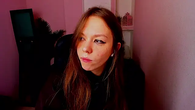 Persephoni online show from March 2025 02:44:01 PM