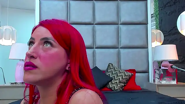 AllissaBrowm online show from October 2025 05:02:02 PM