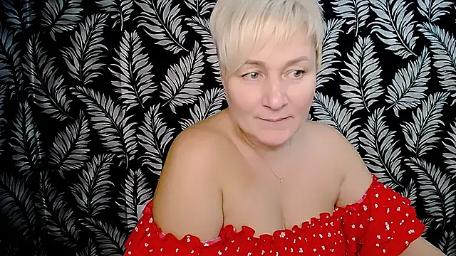 Olivia playful online show from December 2024 05:43:01 PM