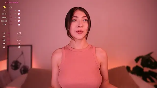 Snapshot of annie24_evans chatting on January 2025 02:04:02 AM annie24 evans online show from January 2025 02:04:02 AM