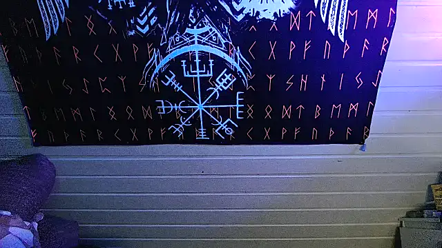 Snapshot of Youngtimer_1997 chatting on November 2025 05:43:01 AM Youngtimer 1997 online show from November 2025 05:43:01 AM