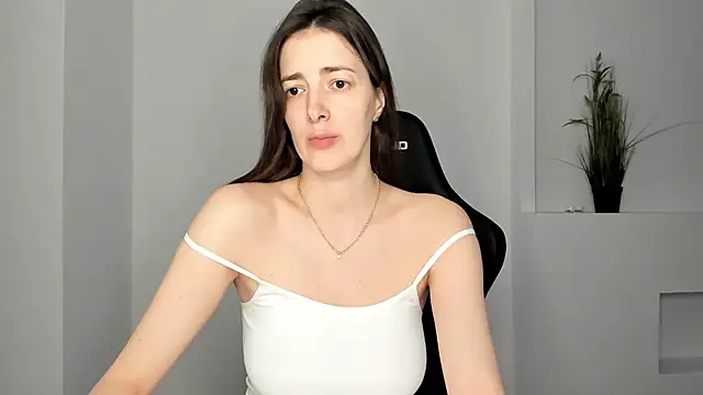 Sabrina Mur online show from December 2024 02:11:01 PM