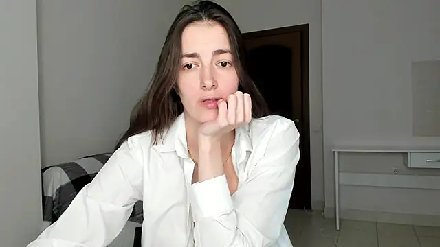 Snapshot of Sabrina_Mur chatting on October 2025 10:28:02 AM Sabrina Mur online show from October 2025 10:28:02 AM