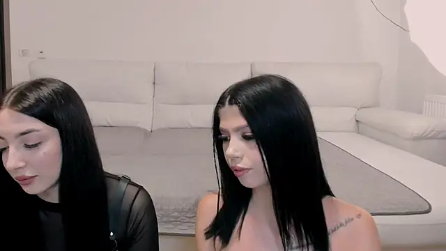 Snapshot of Sierra_Halle chatting on October 2025 08:39:01 PM Sierra Halle online show from October 2025 08:39:01 PM