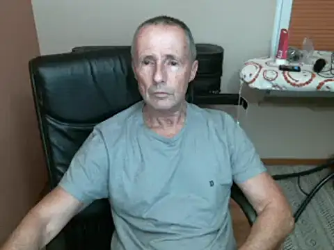 olibrius71 online show from January 2025 02:36:01 AM