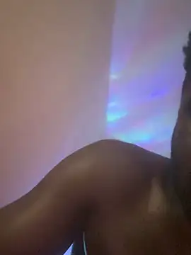 Snapshot of versetopcouple chatting on October 2025 02:49:01 PM versetopcouple online show from October 2025 02:49:01 PM