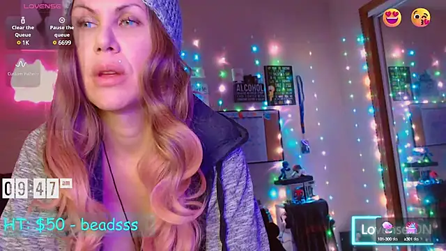 EmmaIsHere online show from December 2024 04:46:02 PM