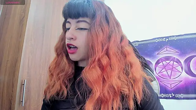 yunkodolly666 online show from December 2024 06:30:02 PM