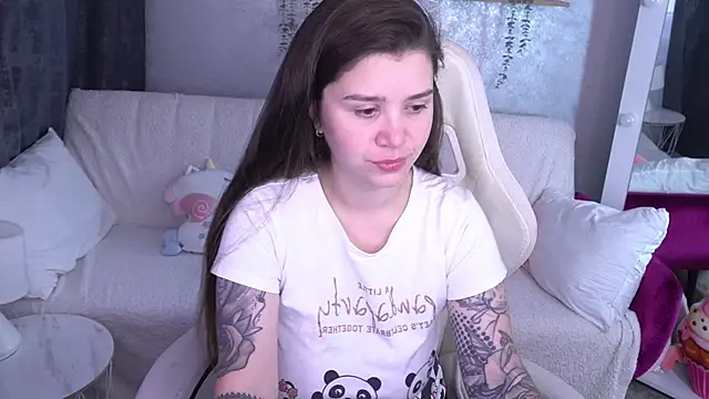 AmellyMilly online show from October 2025 05:43:02 AM