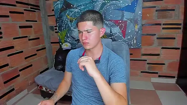 Snapshot of patrik_027 chatting on January 2025 11:17:02 PM patrik 027 online show from January 2025 11:17:02 PM