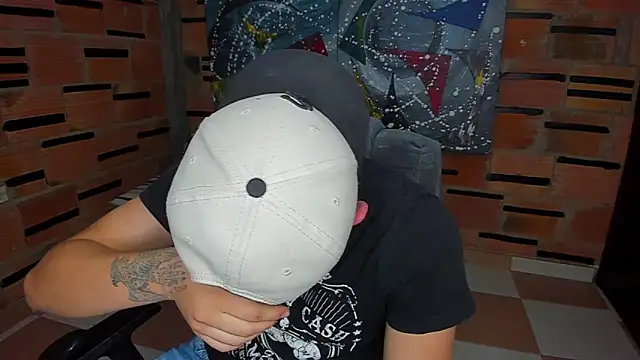 Snapshot of patrik_027 chatting on February 2025 10:26:01 PM patrik 027 online show from February 2025 10:26:01 PM