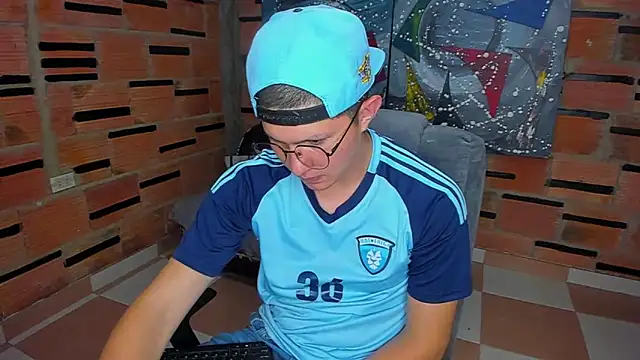 Snapshot of patrik_027 chatting on February 2025 05:03:02 PM patrik 027 online show from February 2025 05:03:02 PM