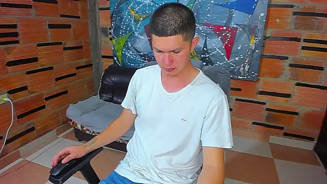 Snapshot of patrik_027 chatting on February 2025 07:46:01 PM patrik 027 online show from February 2025 07:46:01 PM