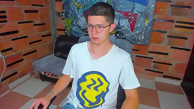 Snapshot of patrik_027 chatting on March 2025 03:51:02 AM patrik 027 online show from March 2025 03:51:02 AM