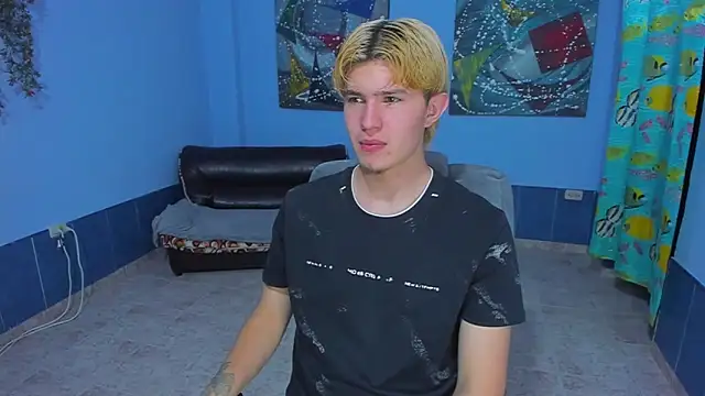 Snapshot of patrik_027 chatting on September 2025 06:21:01 PM patrik 027 online show from September 2025 06:21:01 PM