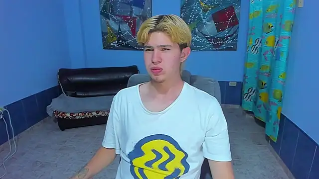 Snapshot of patrik_027 chatting on September 2025 08:24:02 PM patrik 027 online show from September 2025 08:24:02 PM