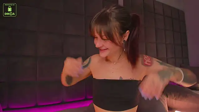 Jill Vega online show from September 2025 04:47:01 AM