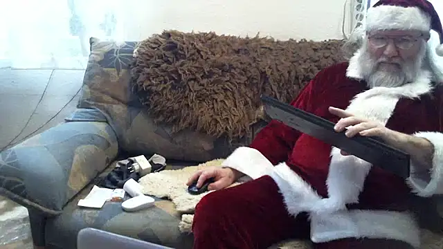 SexySantaC online show from December 2024 08:47:02 PM