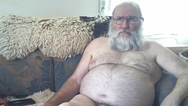 SexySantaC online show from September 2025 03:00:02 PM