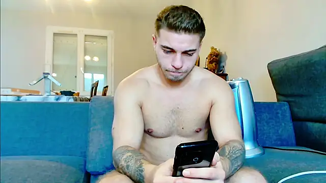 Elkafit28 online show from January 2025 11:24:01 AM