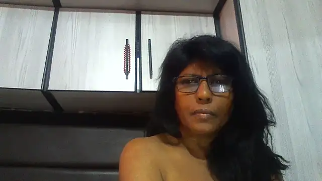 MsAttitude online show from January 2025 02:30:01 PM