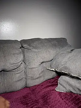 1Topgyal online show from November 2025 03:49:01 AM