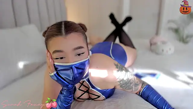 Snapshot of Foxxy222_ chatting on October 2025 09:20:01 PM Foxxy222 online show from October 2025 09:20:01 PM