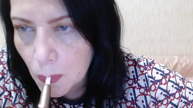 Snapshot of Mirabelle_Sweet chatting on October 2025 12:37:02 PM Mirabelle Sweet online show from October 2025 12:37:02 PM