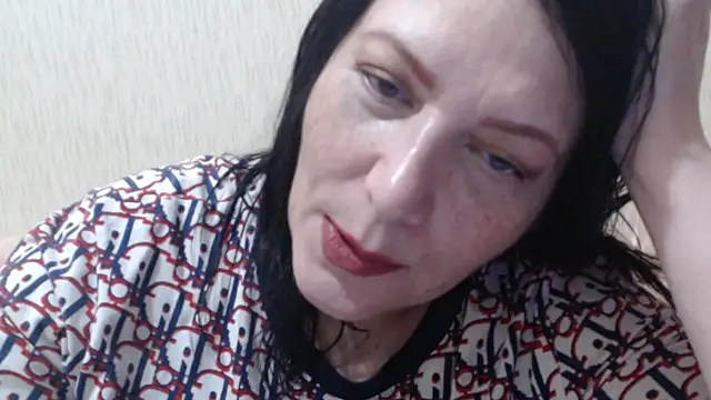 Snapshot of Mirabelle_Sweet chatting on November 2025 07:41:01 AM Mirabelle Sweet online show from November 2025 07:41:01 AM